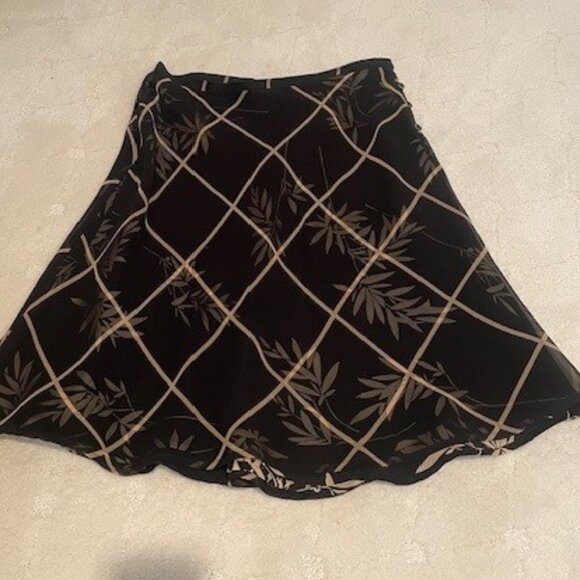 Ann Taylor Black & Tan Flowy Skirt – Sz 10 - Picture 2 of 11